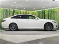 2019 Toyota Crown Hybrid