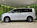 2024 Mitsubishi Delica D5