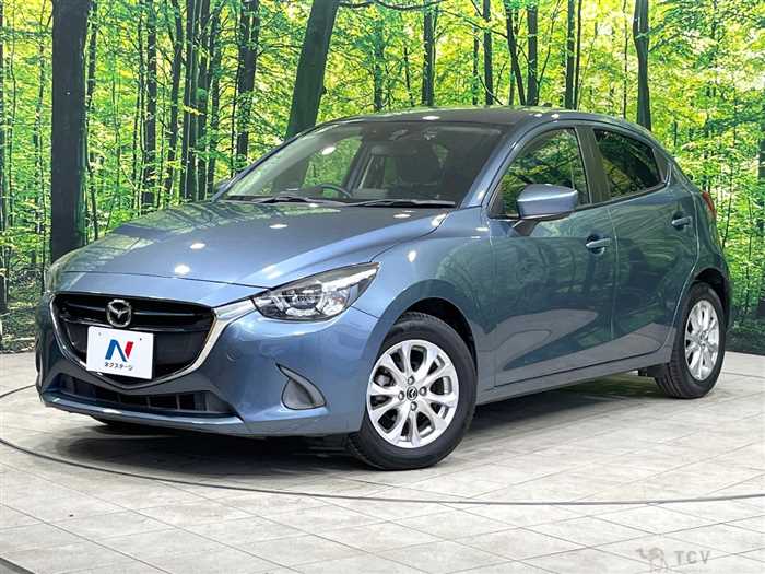 2016 Mazda Demio