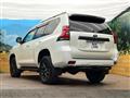 2023 Toyota Land Cruiser Prado