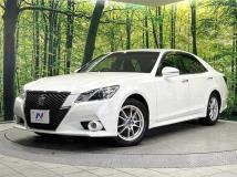 2013 Toyota Crown