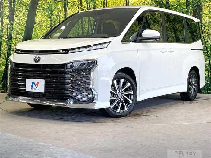 2023 Toyota Voxy