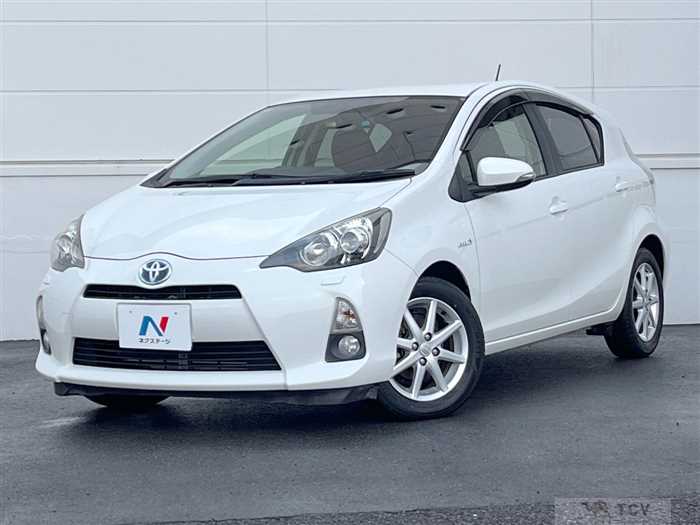 2012 Toyota AQUA