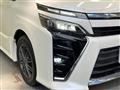 2017 Toyota Voxy