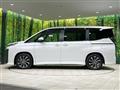 2024 Toyota Voxy