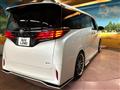 2024 Toyota Alphard Hybrid