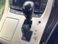 2013 Toyota Alphard