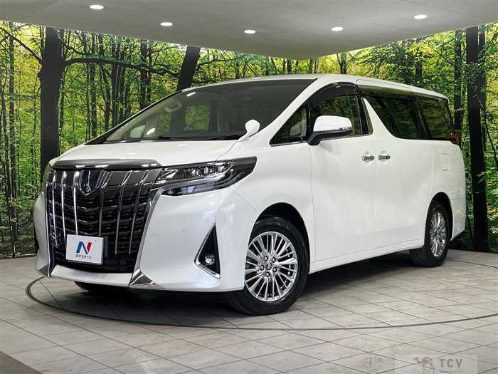 2023 Toyota Alphard Hybrid