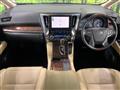 2023 Toyota Alphard Hybrid