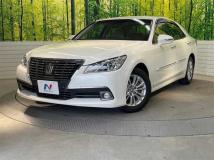 2014 Toyota Crown