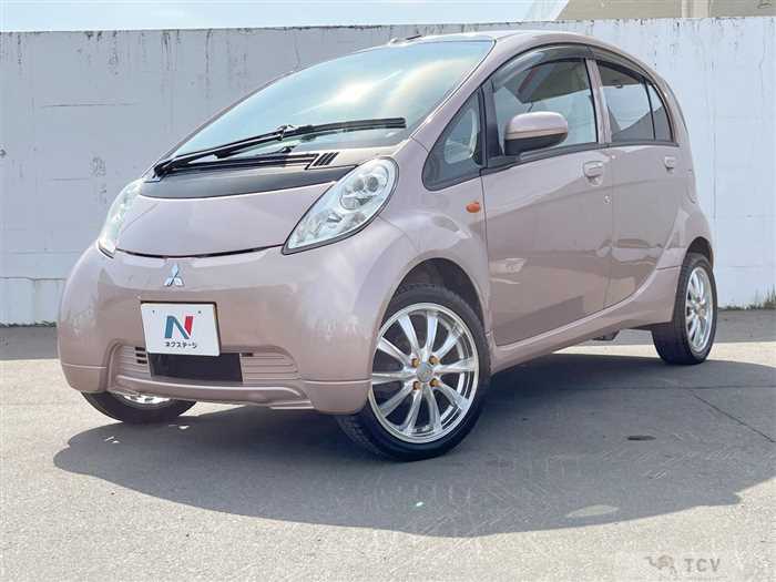 2011 Mitsubishi i