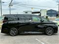 2025 Toyota Vellfire