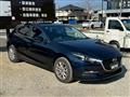 2018 Mazda Axela