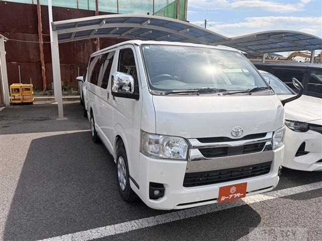 2023 Toyota Hiace Van