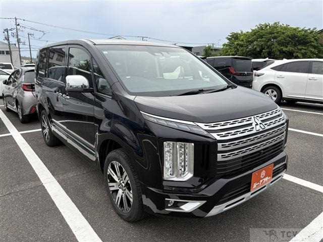 2024 Mitsubishi Delica D5