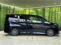 2025 Toyota Voxy