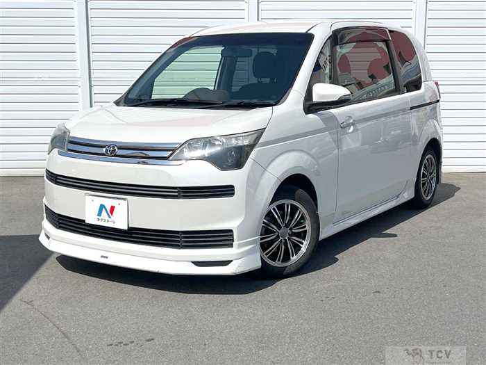 2013 Toyota SPADE