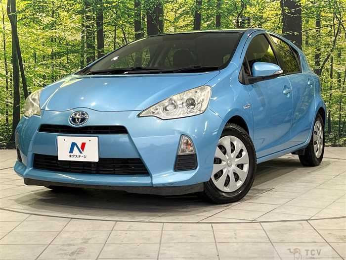 2012 Toyota AQUA
