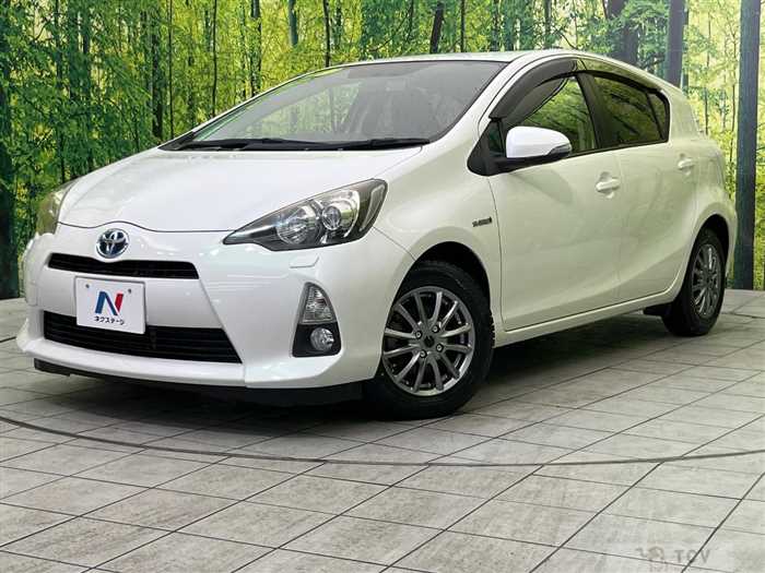 2012 Toyota AQUA