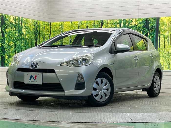 2012 Toyota AQUA