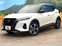 2020 Nissan KIX