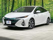 2018 Toyota Prius PHV