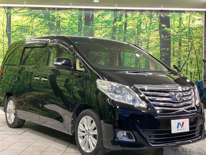 2014 Toyota Alphard