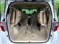 2012 Toyota Alphard Hybrid