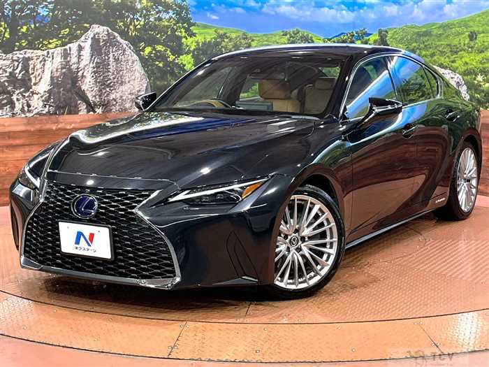 2020 Lexus IS