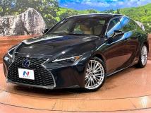 2020 Lexus IS