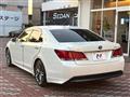 2015 Toyota Crown Hybrid