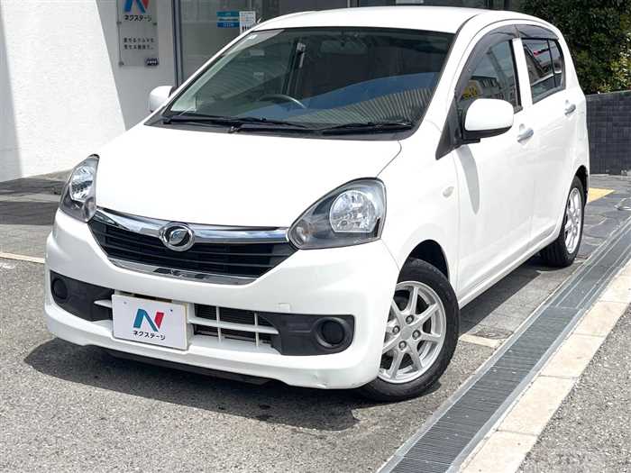 2015 Daihatsu Mira Es