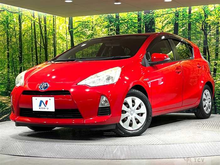 2012 Toyota AQUA