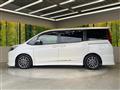 2017 Toyota Noah
