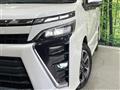 2017 Toyota Voxy