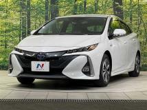 2020 Toyota Prius PHV