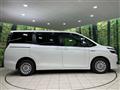 2014 Toyota Voxy