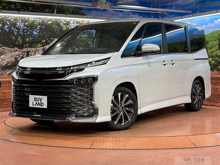 2025 Toyota Voxy