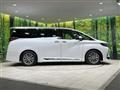 2023 Toyota Alphard Hybrid