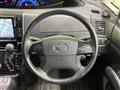 2013 Toyota Estima Hybrid