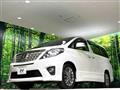 2013 Toyota Alphard