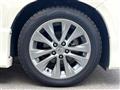2013 Toyota Alphard Hybrid