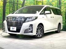 2015 Toyota Alphard Hybrid