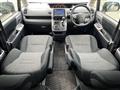 2012 Toyota Voxy