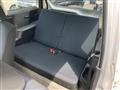 2009 Nissan KIX