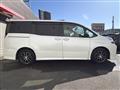 2015 Toyota Voxy