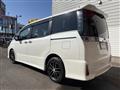 2015 Toyota Voxy