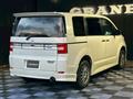2011 Mitsubishi Delica D5