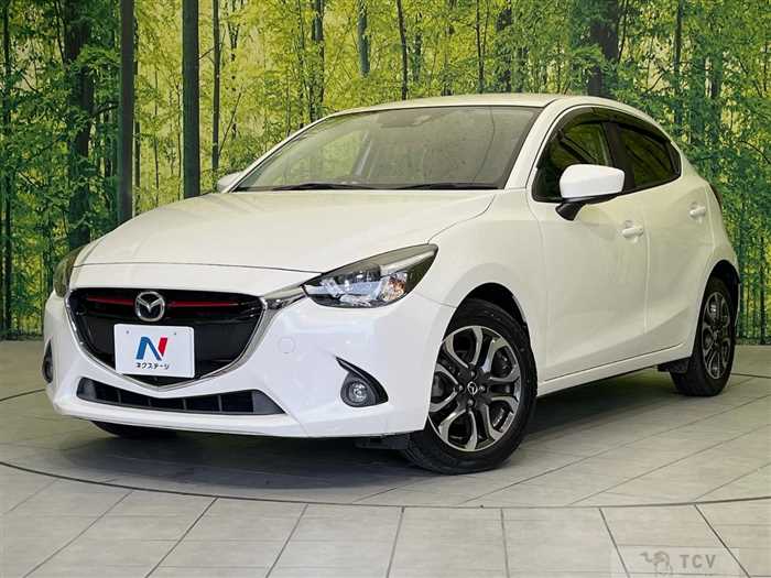 2016 Mazda Demio