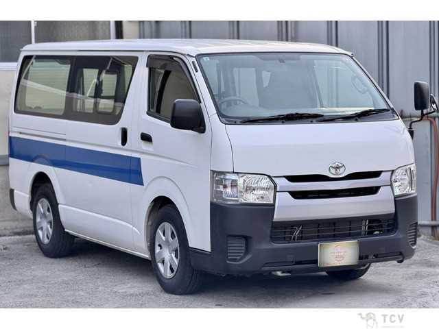 2014 Toyota Hiace Van